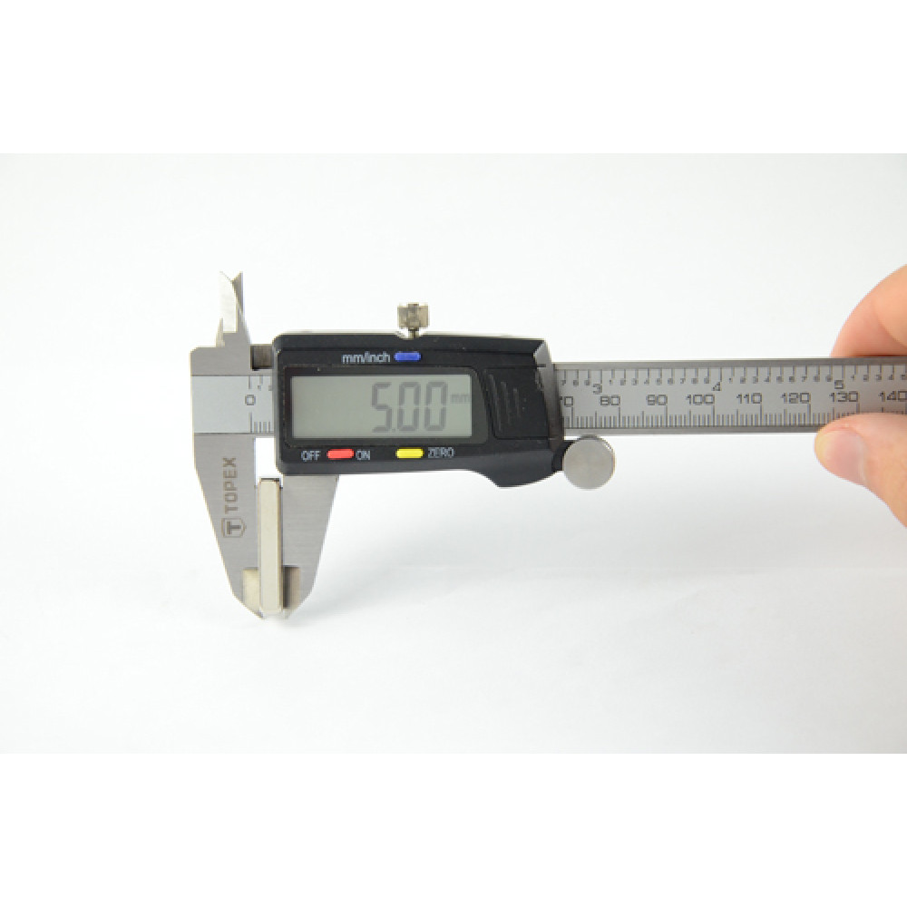 Магниты - прямоугольники 30x5x25 мм