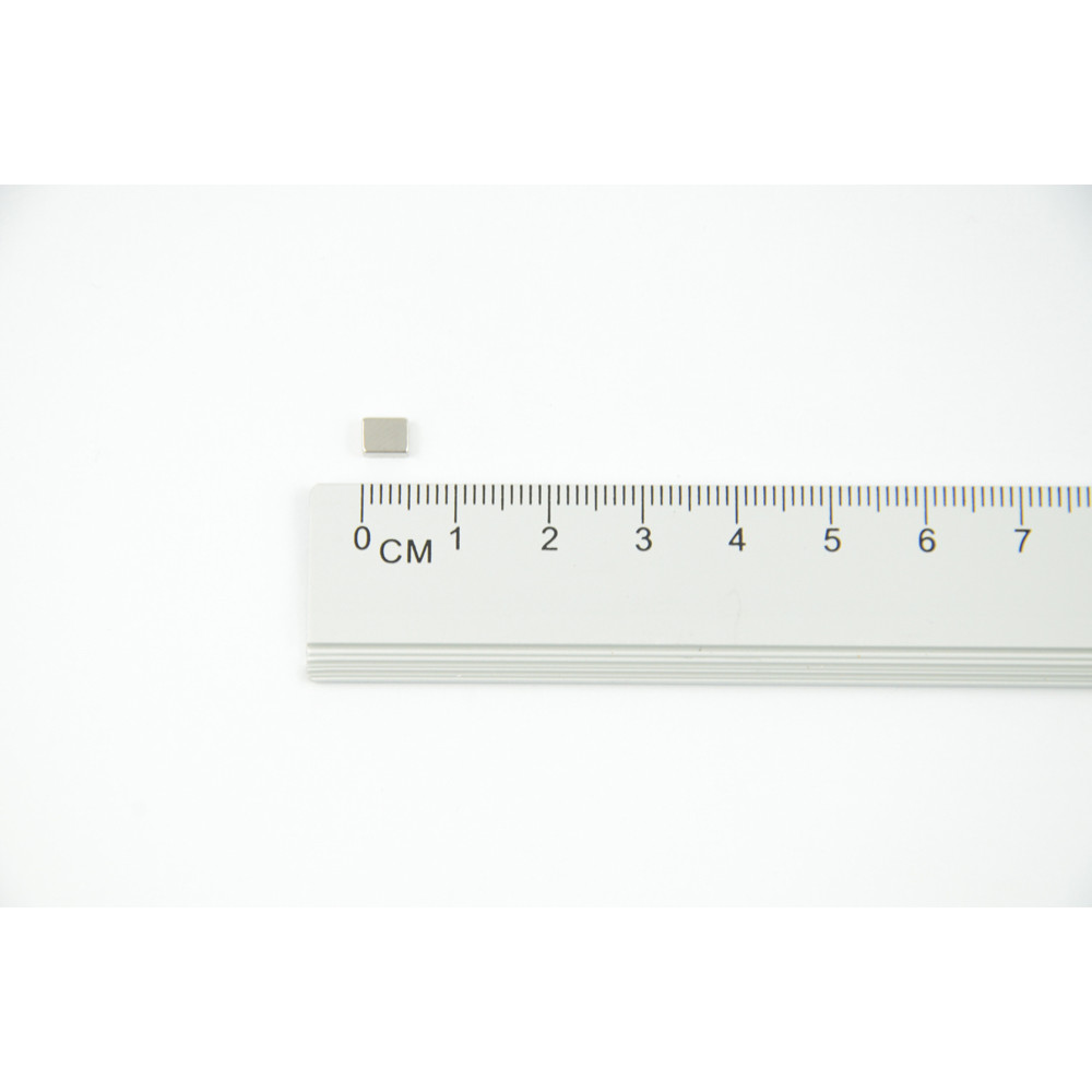 Магніти - прямокутники 5x4x2 мм