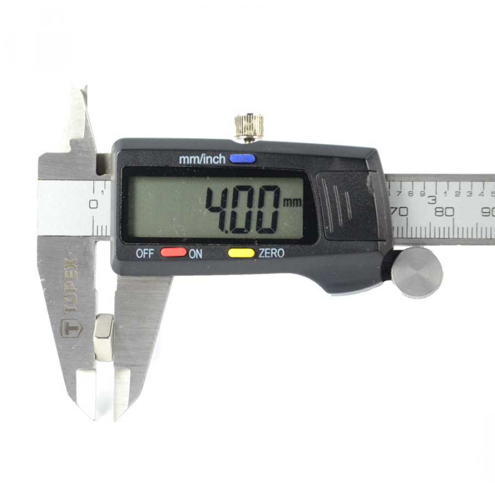 Магниты - квадраты 7-7-4